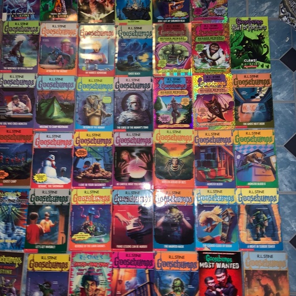 Goosebump vintage Title books - Picture 3 of 9